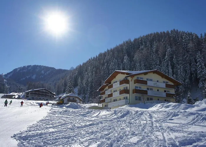 Garni Hotel Bel Vert